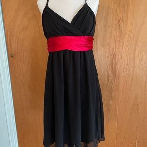 BCX black and red dress, tie in back, black and red, sleeveless, size 11